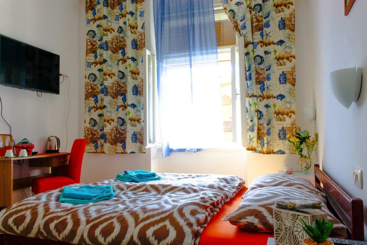 Fluminis Rooms Rijeka Exteriör bild