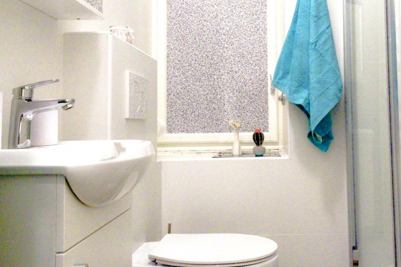 Fluminis Rooms Rijeka Exteriör bild